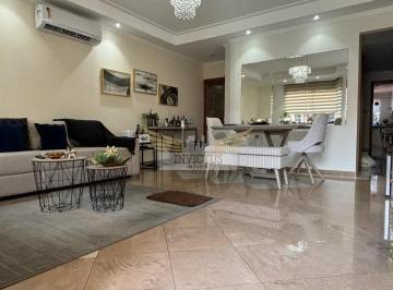 Casa · 239m² · 4 Quartos · 4 Vagas · Sobrado com 4 Quartos para Comprar, 239m²- Vila Floresta, Santo André/SP.