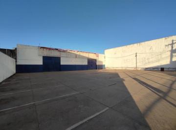 Comercial · 770m² · Ponto Comercial para alugar em Barreiras, Centro, 770m²
