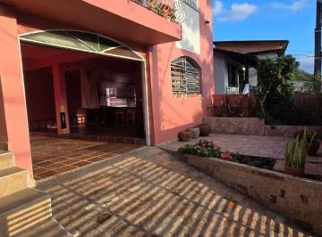 Casa · 116m² · 3 Quartos · 2 Vagas · Casa em Centro, Florianópolis/SC de 116m² 3 quartos à venda por R$ 799.000,00