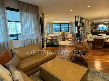 Apartamento · 288m² · 4 Quartos · 3 Vagas · Apartamento com reforma impecável, planta inteligente e distribuição funcional!