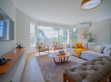 Casa · 419m² · 3 Quartos · 10 Vagas · Casa em Vila Santo Antônio, Cotia/SP de 419m² 3 quartos à venda por R$ 3.600.000,00