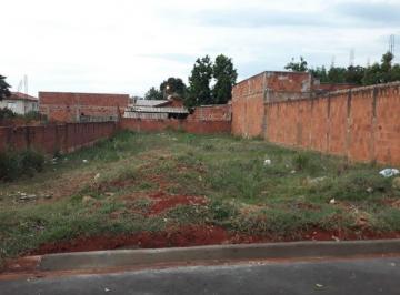 Terreno · 300m² · Terreno em Água Branca I, Araçatuba/SP de 300m² à venda por R$ 80.000,00