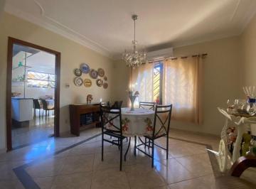 Casa · 291m² · 4 Quartos · 4 Vagas · Casa em Jardim Nova Yorque, Araçatuba/SP de 291m² 4 quartos à venda por R$ 890.000,00
