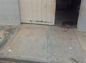 Casa · 80m² · 2 Quartos · 2 Vagas · Casa em Conjunto Habitacional Ivo Tozzi, Araçatuba/SP de 80m² 2 quartos à venda por R$ 169.000,00