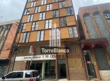 Comercial · 135m² · Sala em Centro, Ponta Grossa/PR de 135m² para locação R$ 1.600,00/mes