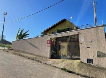 24d9c33e5be46d0c84ec30cca71d8e91a1284129 · Sobrado com 3 dormitórios à venda, 200 m² por R$ 770.000,00 - Barreiro - Taubaté/SP