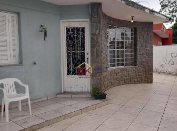 f92205d426ddd185de35349b219221797fb893c6 · Casa com 4 dormitórios à venda, 324 m² por R$ 910.000,00 - Centro - Pindamonhangaba/SP