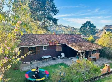 834a8c1221c11b61a9d74862830621bea31911d9 · Casa com 5 dormitórios à venda, 305 m² por R$ 690.000,00 - Vila Natal - Campos do Jordão/SP