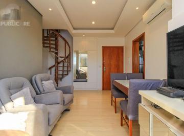 Apartamento · 123m² · 2 Quartos · 1 Vaga · Cobertura à venda com sol nascente, elevador e vaga escriturada