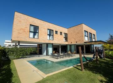 0 · casa à venda em Tamboré