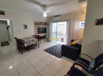 Apartamento · 68m² · 2 Quartos · 1 Vaga · Apto Reformado, iluminado e a 350m da praia!