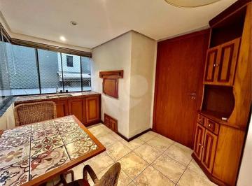 Apartamento · 113m² · 3 Quartos · 2 Vagas · Apartamento com 3 quartos à venda em Mont Serrat - RS