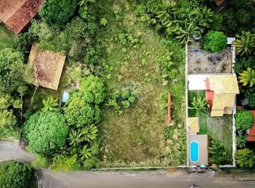 Terreno · 1549m² · 1 Quarto · 10 Vagas · Terreno à venda no Loteamento Jardim das Mangabeiras em Camaçari
