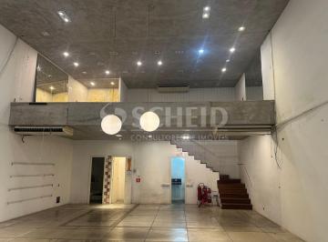 Comercial · 200m² · 4 Vagas · Excelente Loja Comercial para Locação na Vila Andrade -200m², Vagas em Frente.