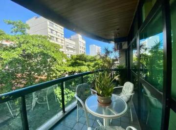 Apartamento de 3 quartos, Rio de Janeiro · Excelente Oportunidade no Leblon Varandão 