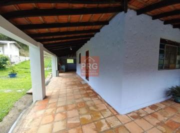 Foto 02 · Chácara à venda em Juquitiba-SP, bairro Palestina: 3 quartos, 1 suíte, 2 salas, 2 banheiros, 10 vaga