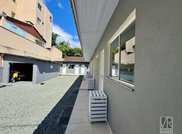 Apartamento · 30m² · 1 Quarto · Quitinete semi mobiliado, aconchegante para locação!