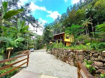 Rural de 4 quartos, Biguaçu · Sítio com 4,7hc com casa 4 dorm (2st), nascentes, cascata, Três Riachos, Biguaçu