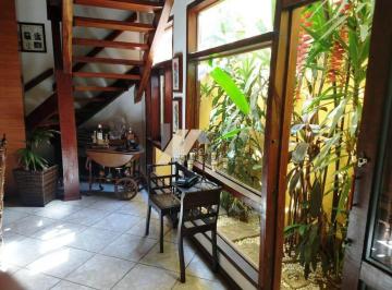 Casa · 389m² · 4 Quartos · 4 Vagas · Casa à venda em Campinas, Nova Campinas, com 4 quartos, com 389.45 m²