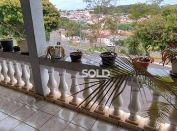 79a62103b1c53af9342631a61d5d550f1ecb7e7a · Sobrado com 3 dormitórios à venda, 190 m² por R$ 450.000,00 - Vila Rezende - Franca/SP