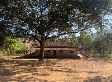 Foto 01 · SÍTIO 30.000m² COM CASA AMPLA E LAGOA NOS FUNDOS À VENDA EM CARMO DO CAJURU/MG