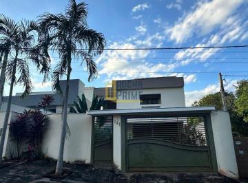 Casa · 225m² · 3 Quartos · 4 Vagas · Espaco e conforto para a sua familia