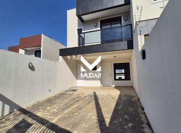 Casa · 3 Quartos · 4 Vagas · Triplex 3 quartos sendo 1 suíte em Uvaranas