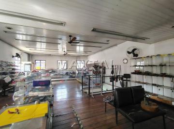 Comercial · 154m² · Sobreloja  à venda em Santana na Voluntários da Pátria com 154m² e amplo salão.