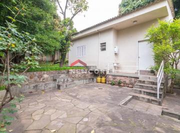 Casa · 274m² · 3 Quartos · 2 Vagas · Casa em  Avenida General Barreto Viana - Chácara das Pedras - Porto Alegre/RS