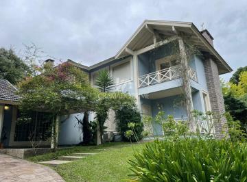 Casa · 316m² · 5 Vagas · CASA DE ESQUINA EM LOTEAMENTO FECHADO