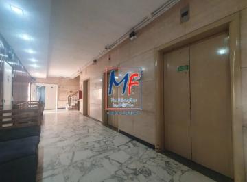 Comercial · 273m² · Excelente conjunto comercial na República, com 273 m² a.u., divisorias com 9 salas, mobiliado , ar c