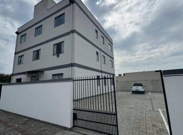 Apartamento na praia para locação anual · Apartamento na praia para locação anual