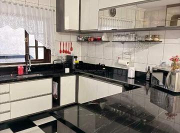 Casa · 3m² · 4 Quartos · 7 Vagas · CASA NO CONDOMÍNIO NOVA PAULISTA EM JANDIRA/SP – 4 QUARTOS, 2 SUÍTES, ÁREA DE LAZER PRIVATIVA!