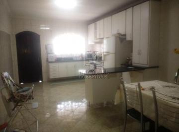 Casa · 270m² · 3 Quartos · 5 Vagas · Amplo sobrado de 260m² para Locação 