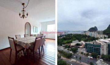 Apartamento · 94m² · 3 Quartos · 1 Vaga · Apartamento de 3 quartos reformado indevassável vista Pão de Açúcar sol da manhã a venda na Morada d
