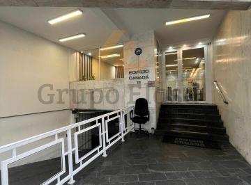 Comercial · 74m² · Andar Comercial Inteiro à Venda no Paraíso -  2 Salas Amplas, Vagas e Vista Livre