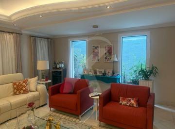 Casa · 190m² · 3 Quartos · 3 Vagas · Sobrado de 190 mts², 3 dormitórios (1 suíte), 3 vagas, no Tremembé
