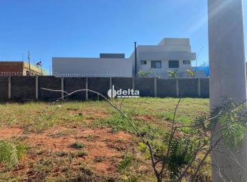 Terreno · 280m² · Terreno disponível para venda no bairro Laranjeiras em Uberlândia-MG