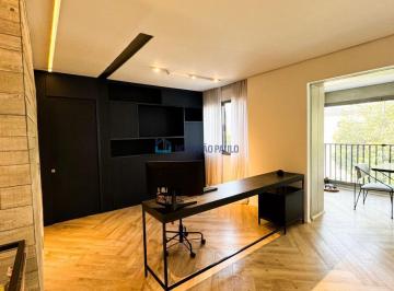 Apartamento · 68m² · 2 Quartos · 1 Vaga · Apartamento reformado. Suíte com closet, varanda envidraçada e a 270m do Metrô Saúde.