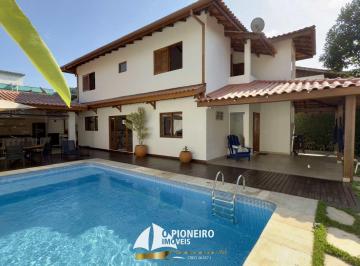 Casa · 250m² · 4 Quartos · 3 Vagas · Casa fora de condomínio, disponível para venda, em Juquehy.