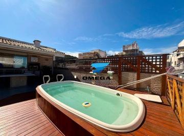 f434d82d0150f54acf8c8aab20da7f8973c68a3e · Cobertura Penthouse com vista mar á venda na praia das Pitangueiras no Guarujá I Omega Imoveis