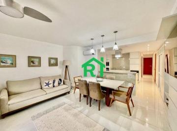 bcf163d3a4a8d0e7b8c1d0f3fd272aef4415eb0e · Apartamento Reformado, 3 dormitórios, 1 vaga, Lazer, Jardim Astúrias - Guarujá/SP