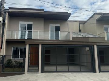 Casa · 118m² · 3 Quartos · 2 Vagas ·
Linda residência com acabamento alto padrão, localizada em um dos b