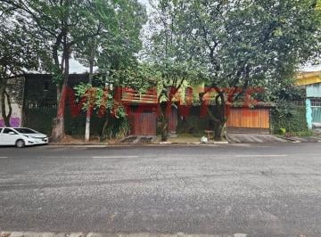 e6e439e95e6ad004fdf39b347ee3c438.jpg · Sobrado de 213m² com 3 quartos