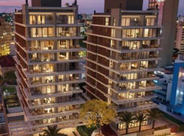 Apartamento de 4 quartos, Curitiba · Apto. Centro - (303m²) - 4 suítes - (5 vagas)