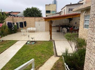 Casa · 350m² · 5 Quartos · 4 Vagas · CASA 350M²/5 DORMS/4 VAGAS/ÁREA GOURMET P/ ALUGAR/VENDA NO JD INDEPENDÊNCIA