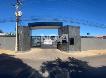 Casa de 3 quartos, Gama · Casa - 3 Quartos - Área com Piscina - Reformada -  Condomínio Morada Nobre 