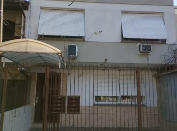 Apartamento · 31m² · 1 Quarto · Apartamento térreo, com pátio na Rua Chile Bairro Jardim Botânico,ótimo local