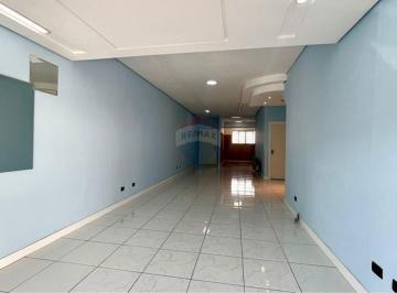Comercial · 45m² · 1 Vaga · Sala Comercial versátil para alugar: com 45 m²,  1 banheiro privativo e 1 vaga de garagem para locaç