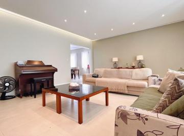 Casa · 250m² · 3 Quartos · 8 Vagas · Casa tipo para venda em Limoeiro com 3 quartos, 250m²